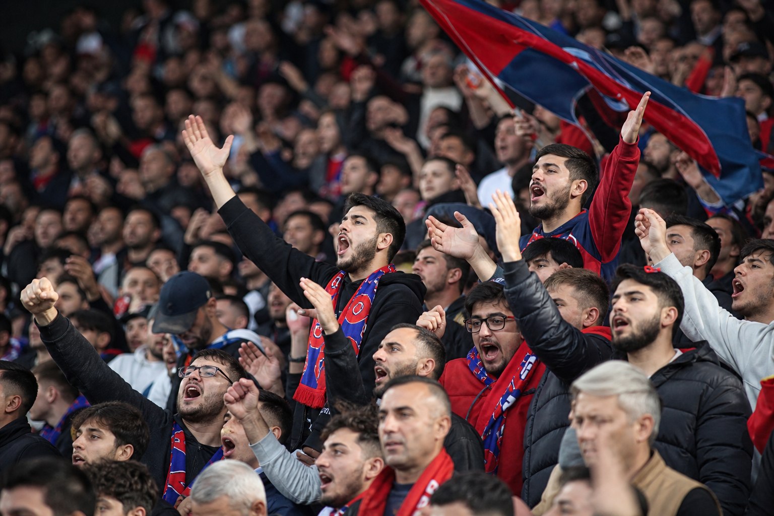 18 Mart Stadyumu’nda Çanakkale spor maçının heyecanı